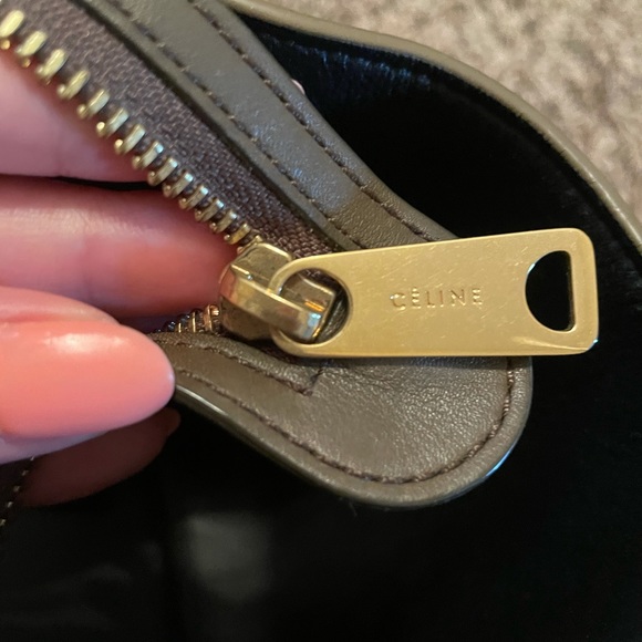 Authentic Celine Trapeze Bag Leather Medium - Picture 11 of 11